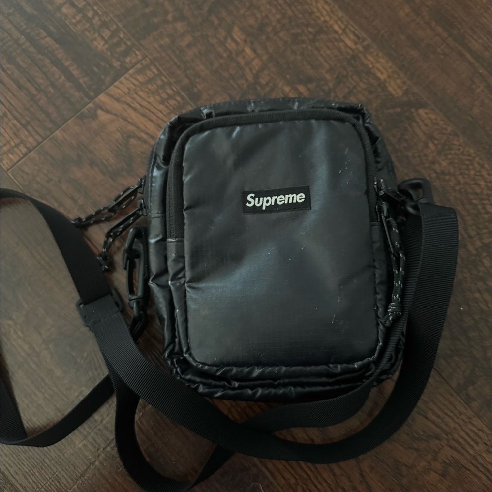 Supreme Black Messenger Bag